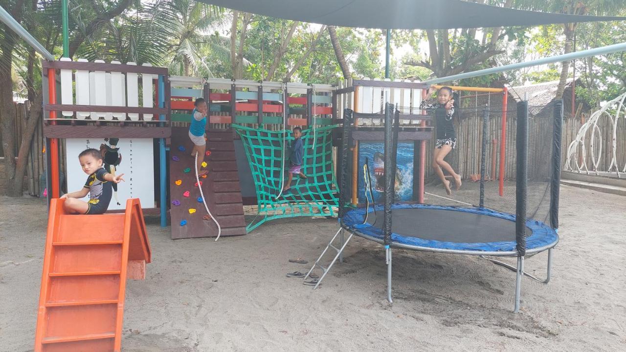 Shenanigans Glamping Resort Zamboanguita  エクステリア 写真